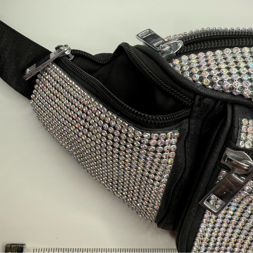Leather and indestructible woven rhinestone festival fanny pack with hidden zip - Picture 4 of 12